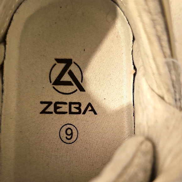 ZEBA Women'a Size 9 Hands Free Slip On Comfort Sneakers Gray - Picture 2 of 14